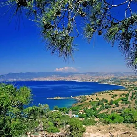 빌라 Enjoy A Of A Lifetime Renting Your Own In Paralimni, Paralimni 1214 *