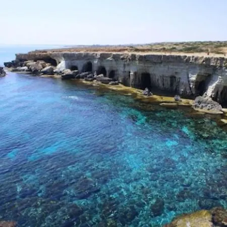 Enjoy A Of A Lifetime Renting Your Own In Paralimni, Paralimni 1214 *