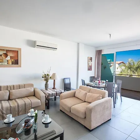 Enjoy A Of A Lifetime Renting Your Own In Paralimni, Paralimni 1214 Villa